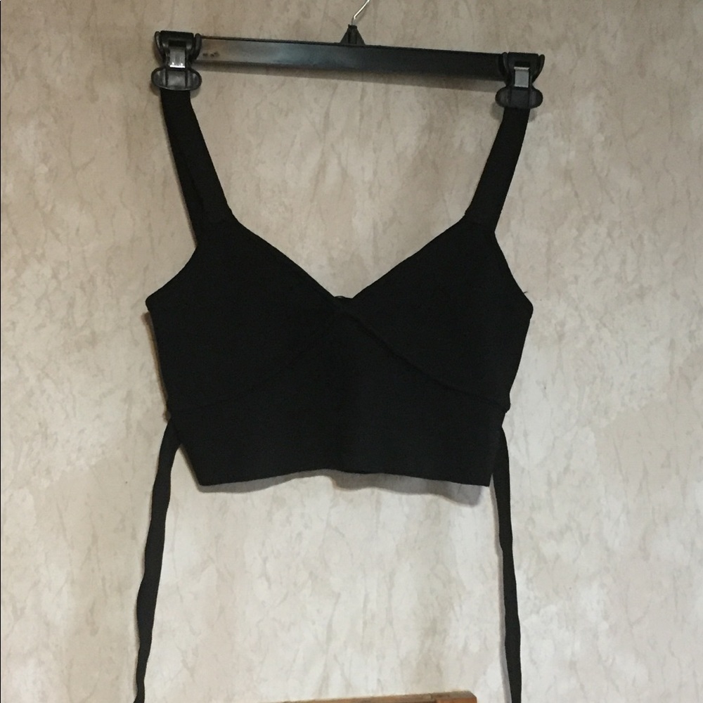 Zara strappy wrap crop top - Picture 3 of 3